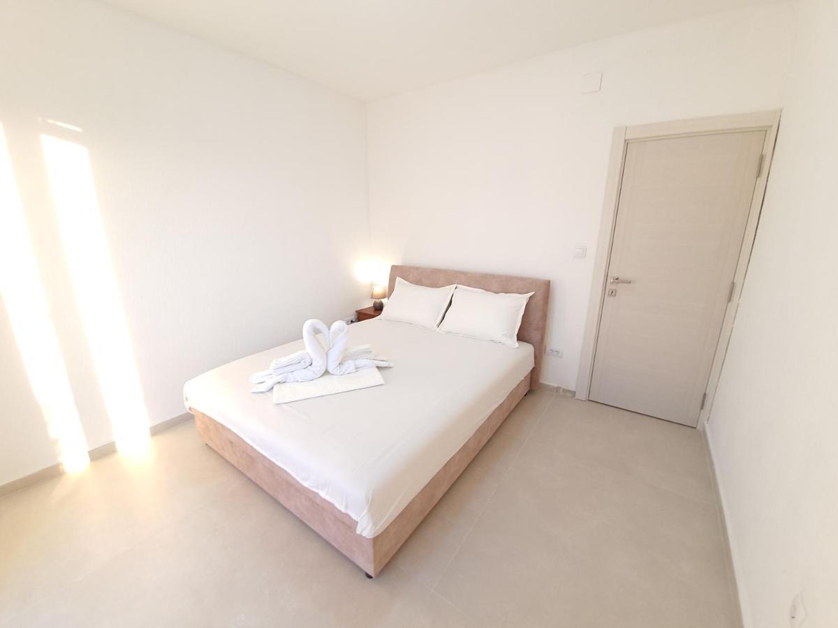 Talija Apartments Krimovica ブドヴァ エクステリア 写真